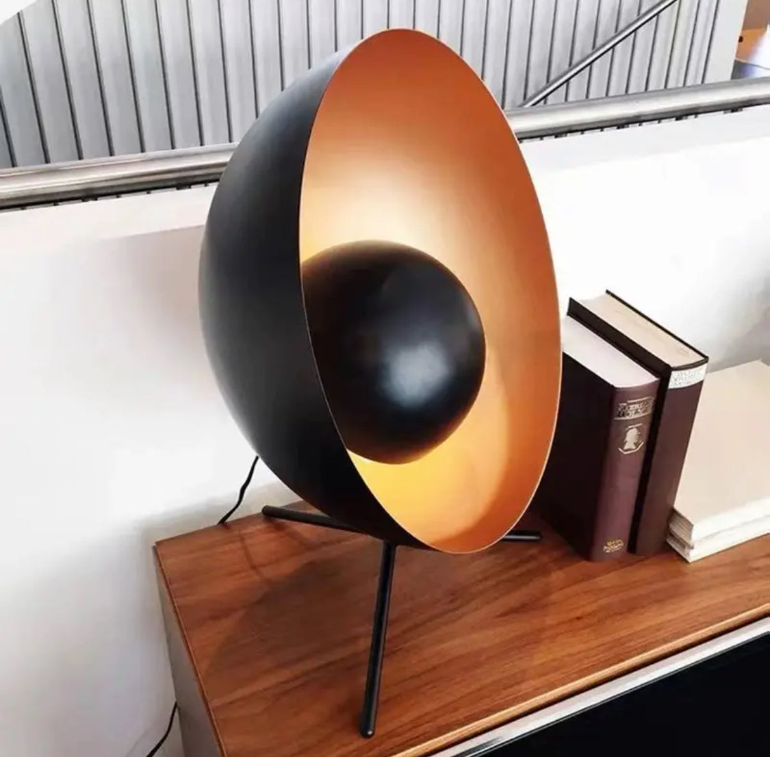 Mid-century style Accent desk lamp